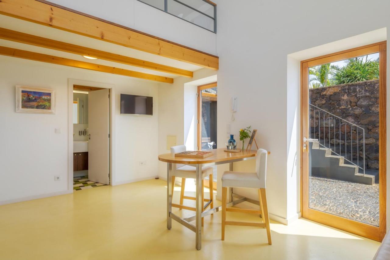 Casas Da Vereda Estreito Da Calheta Rom bilde
